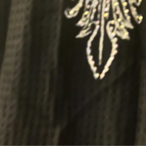 Vocal USA Long Sleeve Hoodie with Skull & Wings Design jeweled size large - Picture 6 of 11